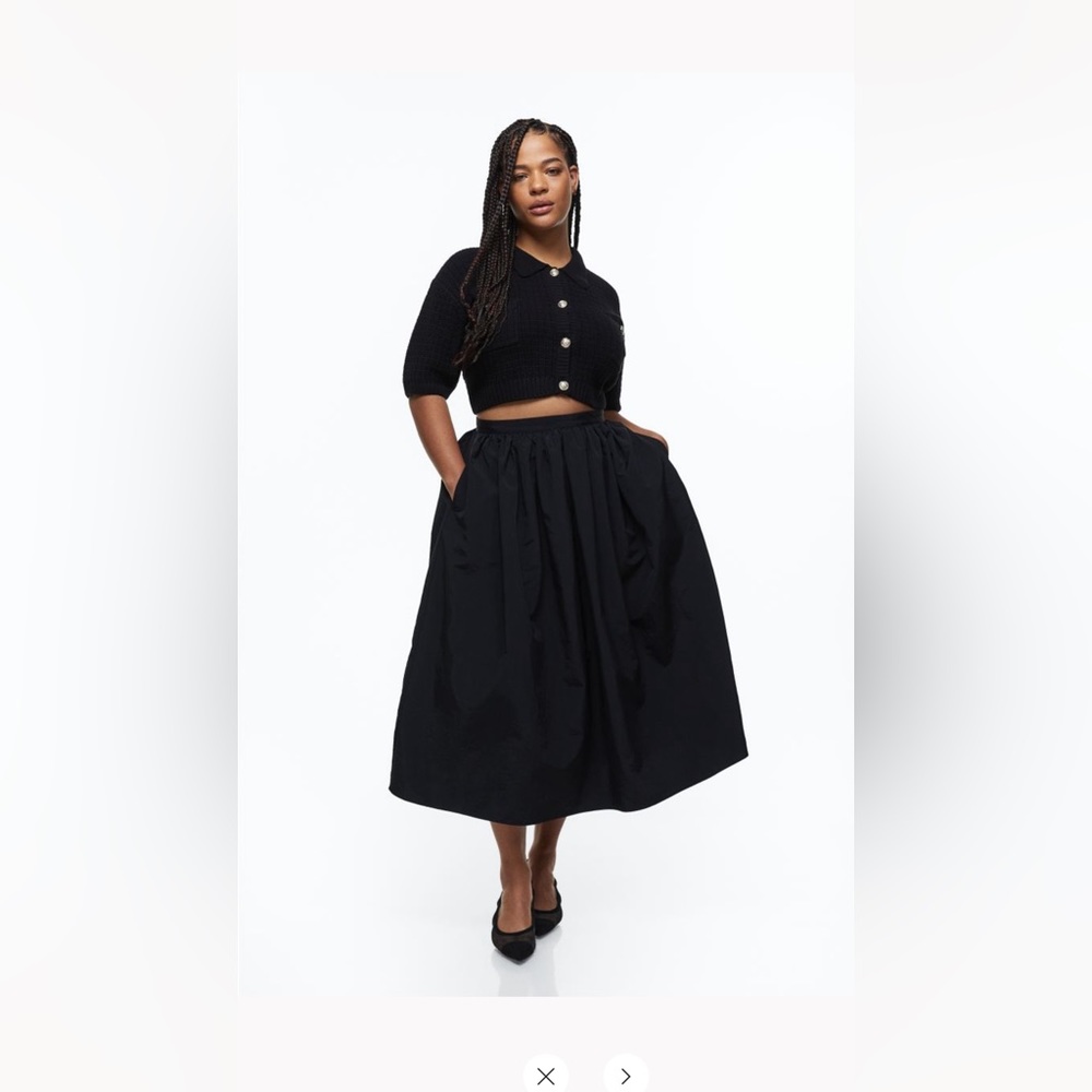 Voluminous Skirt New!